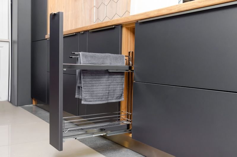 3 Ways A Warming Drawer Will Improve Your Outdoor Kitchen