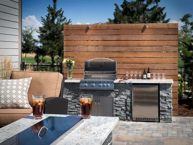 FIVE GREAT DESIGN TIPS FOR YOUR OUTDOOR KITCHEN AND GRILL